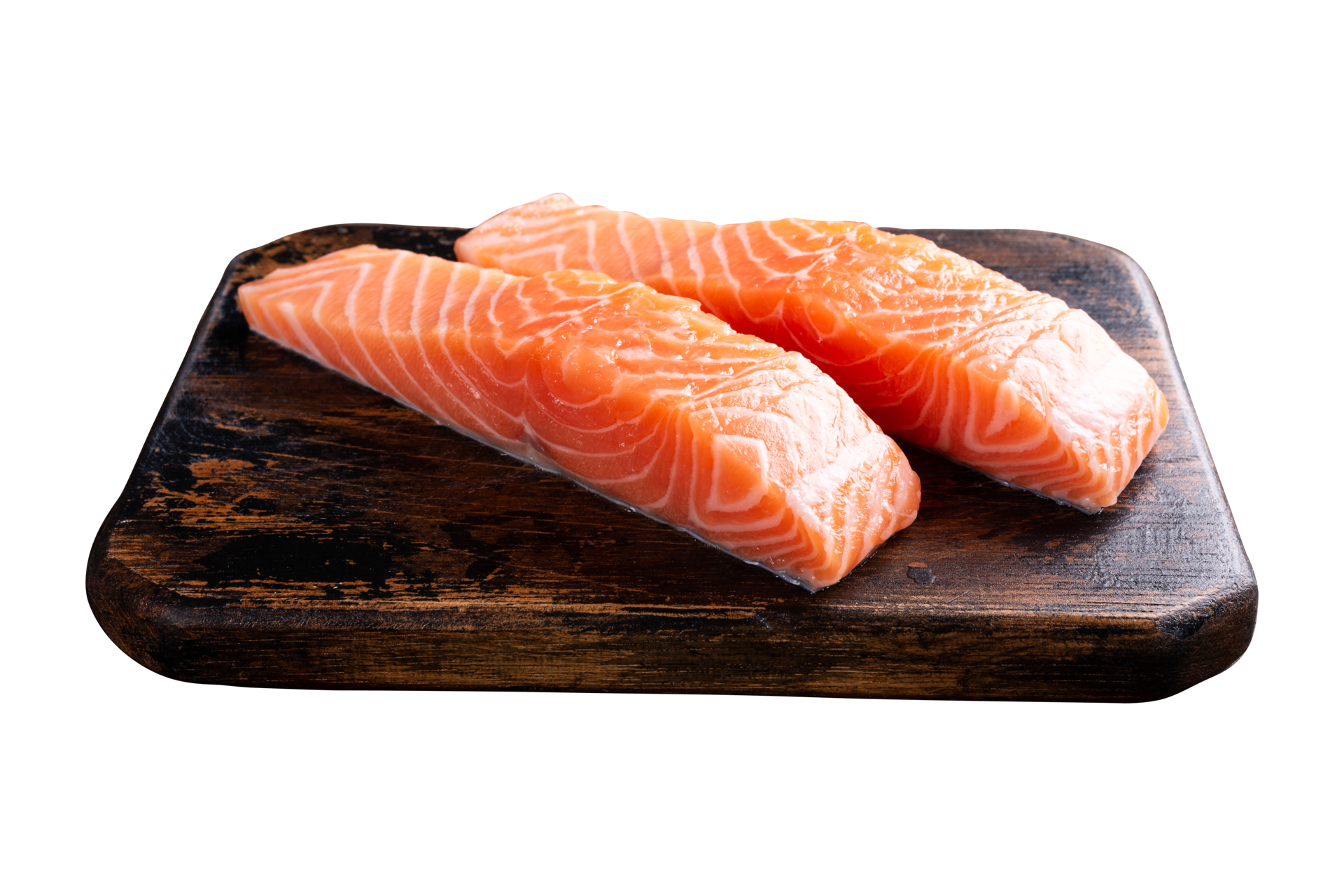 fresh-raw-salmon-fillet-on-wooden-board-with-transparent-background-png